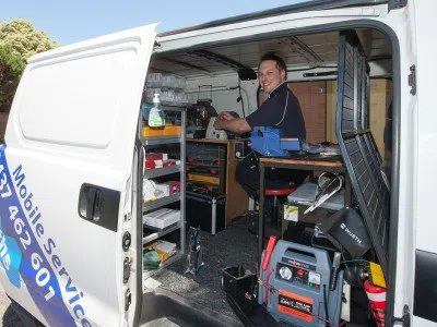 Glastonbury Locksmith Service Glastonbury, CT 860-744-3009 - 24-hr-mobile-locksmith